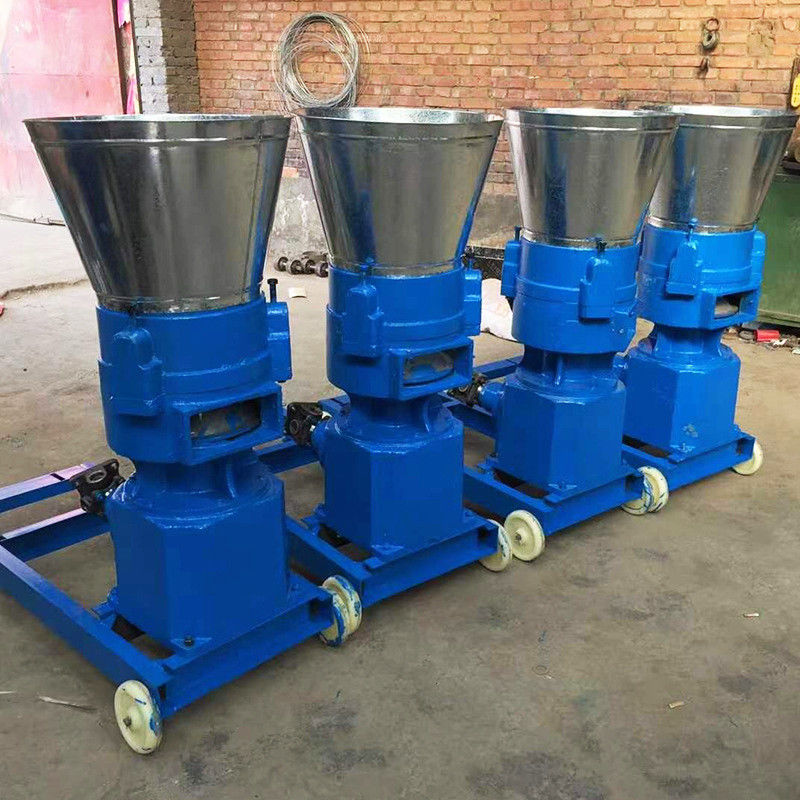 Pelletizer 1000kg/H αχύρου καλαμποκιού προβάτων βοοειδών μύλος σβόλων ζωοτροφών